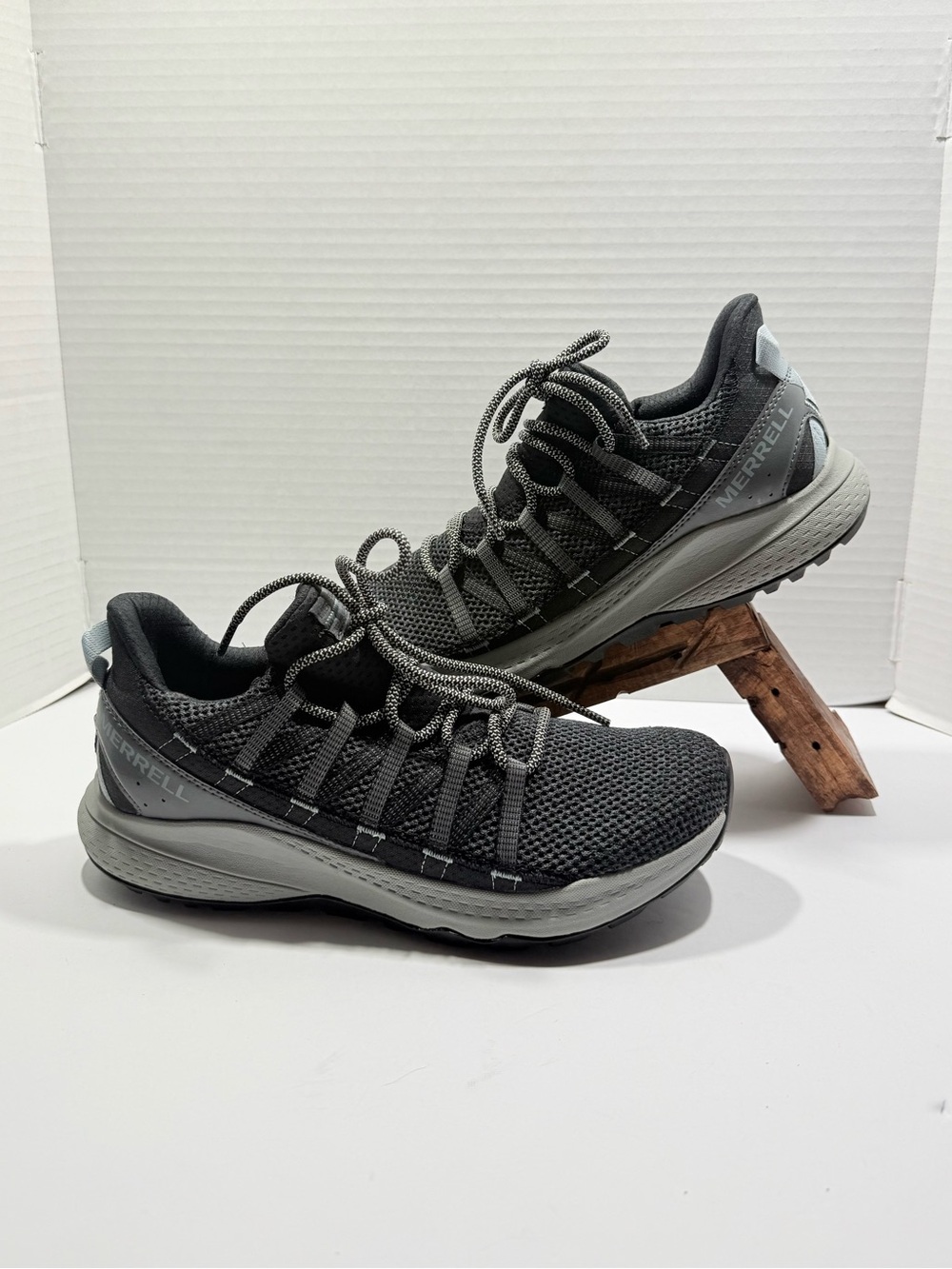 Merrell Bravada Edge J135582 Trail Running Shoes Womens Size10 Black New NoBox